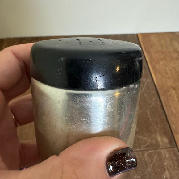 Vintage West Bend Aluminum Pepper Shaker REPLACEMENT Read - Picture 10 of 11